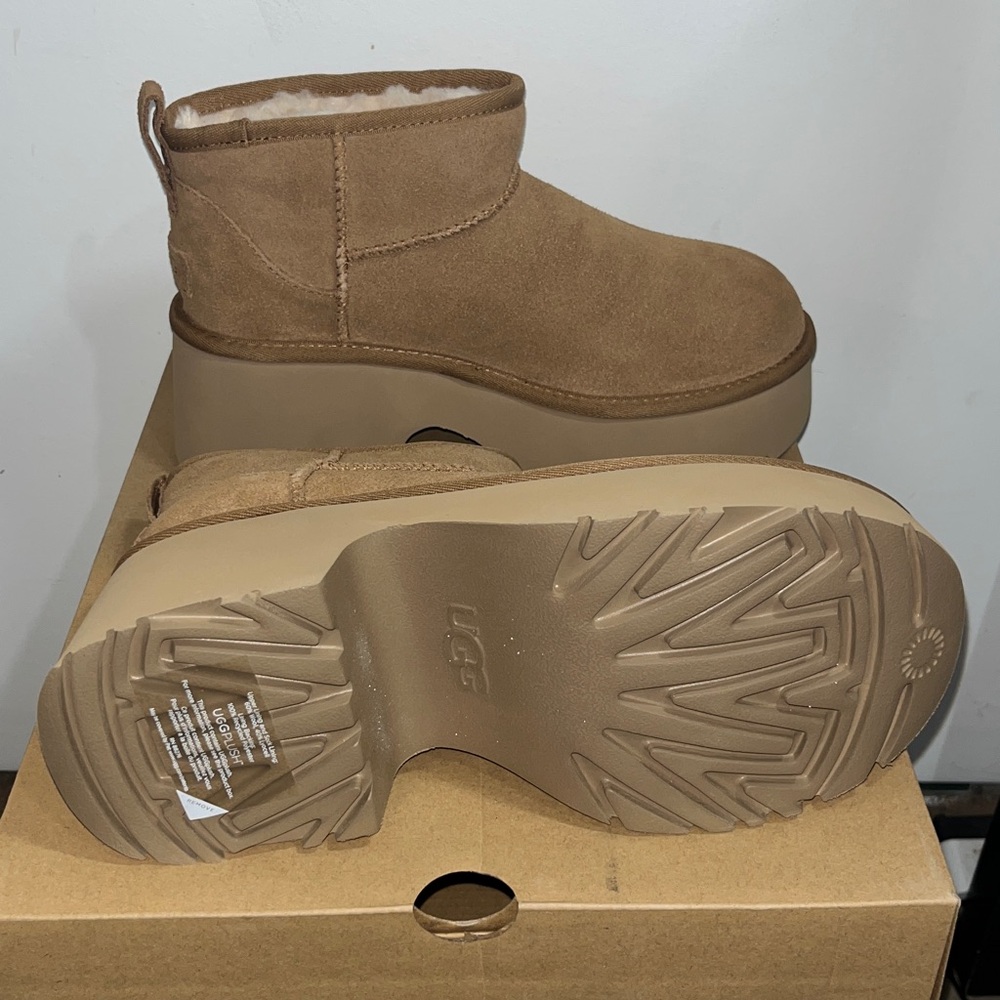 UGG Ultra Mini New Heights Platform Boots Chestnut Women's Size 8 NEW IN BOX - Picture 5 of 7